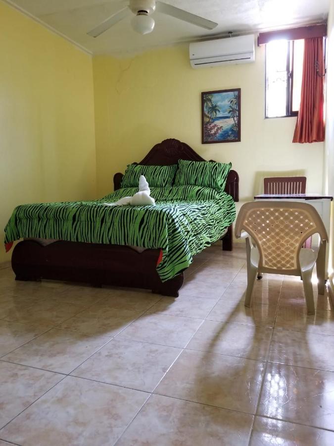 Hotel Victoriano Puerto Plata Bagian luar foto