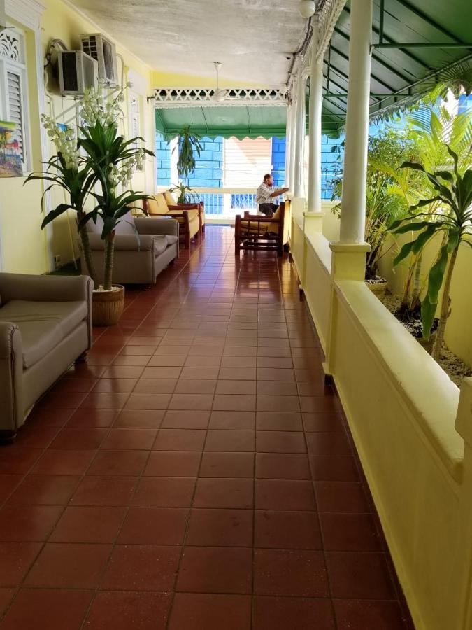 Hotel Victoriano Puerto Plata Bagian luar foto