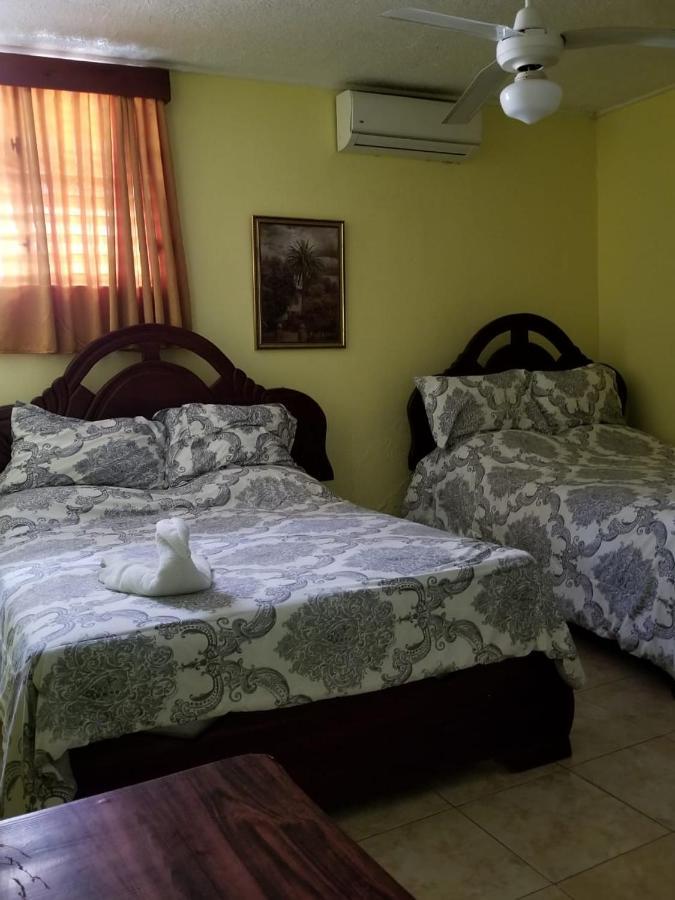 Hotel Victoriano Puerto Plata Bagian luar foto